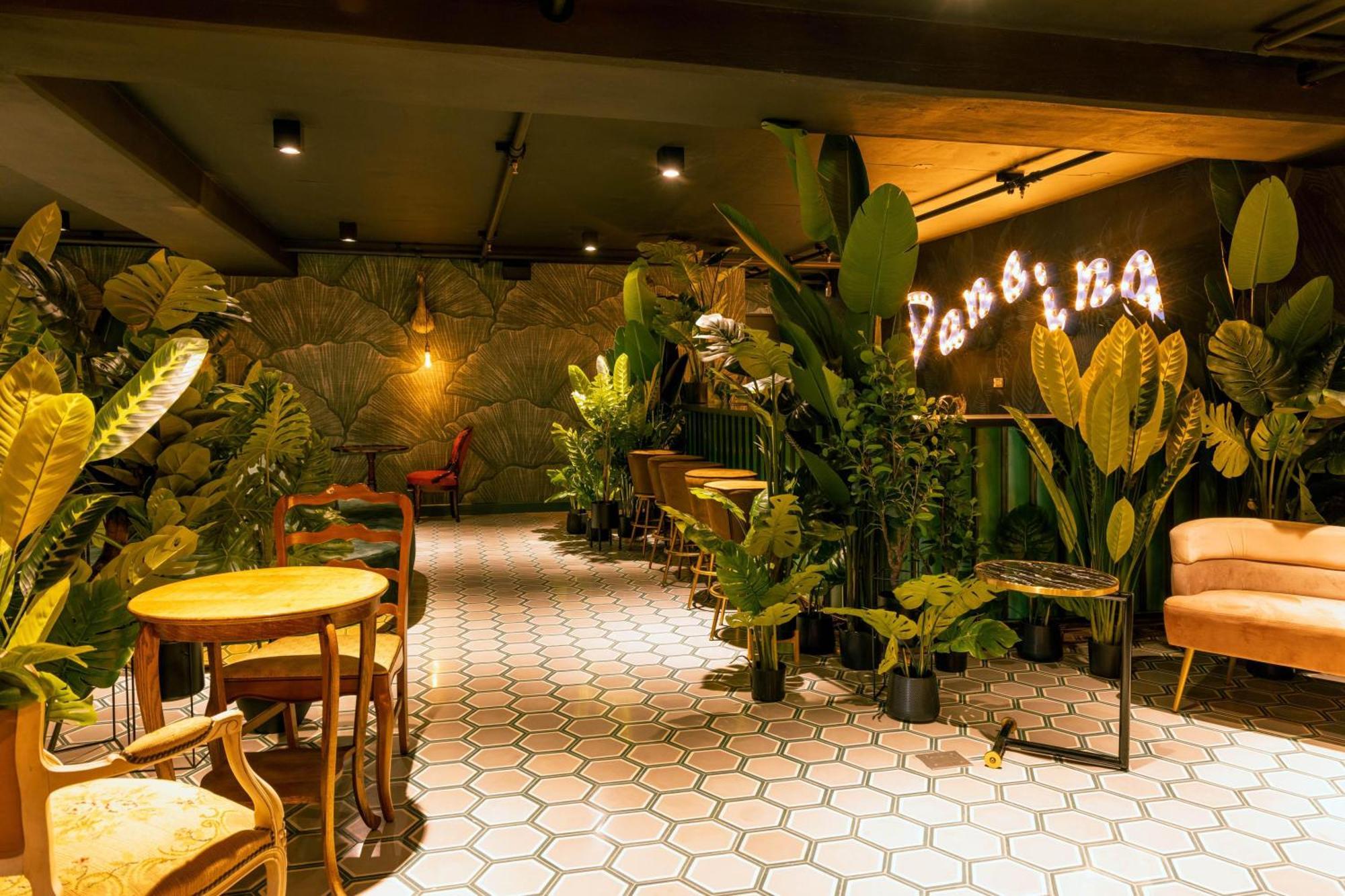 Firefly At 29, City Views And Wonderland Vibes! Hatillo  Kültér fotó
